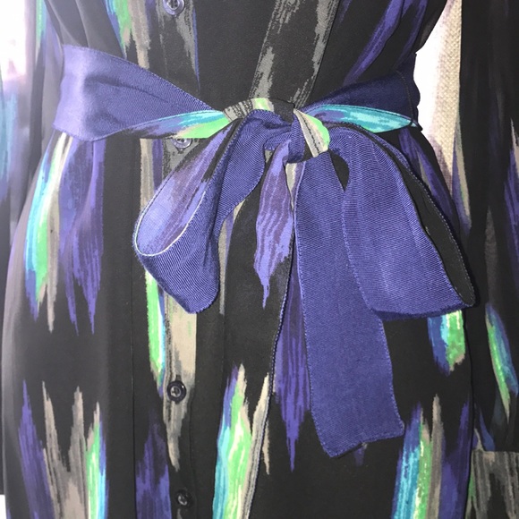 Dress - Picture 7 of 8